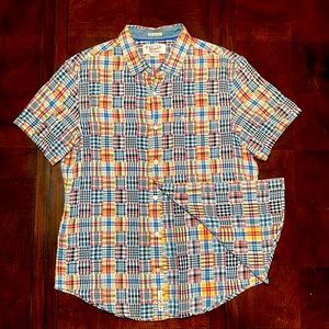 Original Penguin button down shirt. Size Large. Short sleeve. Multi color